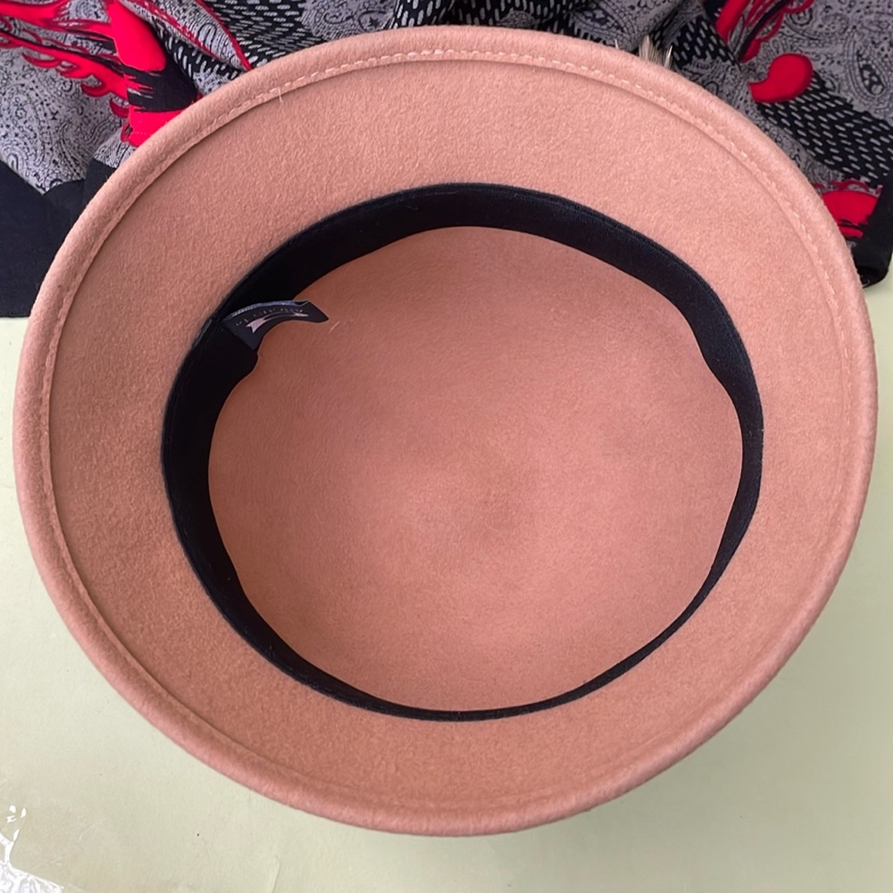 New tan August wool hat - Picture 7 of 12